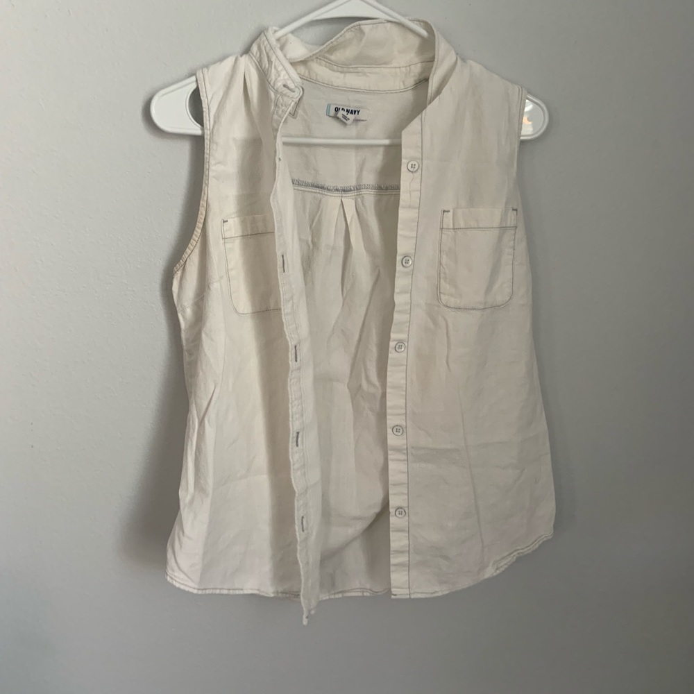 Old Navy White Button Up Tank Top Size- Small